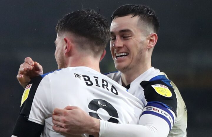 สูตร การแทงบอลชุด สร้างผลกำไรให้กับผู้เล่นได้อย่างดีเยี่ยม